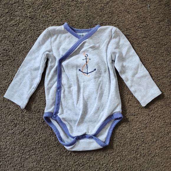 Blue/Grey Anchor Onesie, Kid's 9M - Picture 2 of 7